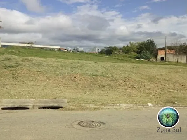 Terreno com 1380m², à venda, no bairro Vila Pedroso em Votorantim