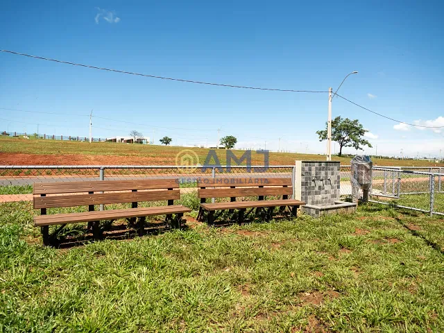 Terreno com 250m², à venda, no bairro Estância Vargem Bonita em Senador Canedo