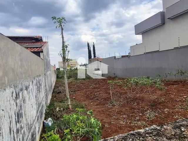 Terreno com 630m², à venda, no bairro Jardim Alto da Boa Vista em Rolândia