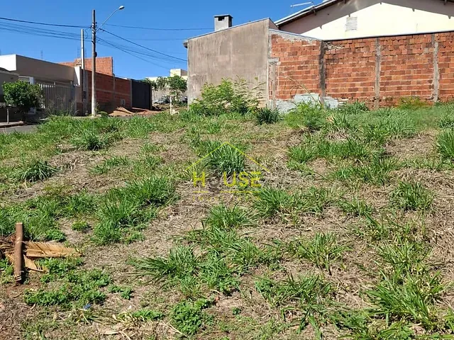 Terreno com 230m², à venda, no bairro Jardim Montebelo em Valentim Gentil