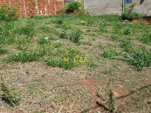 Terreno com 230m², à venda, no bairro Jardim Montebelo em Valentim Gentil