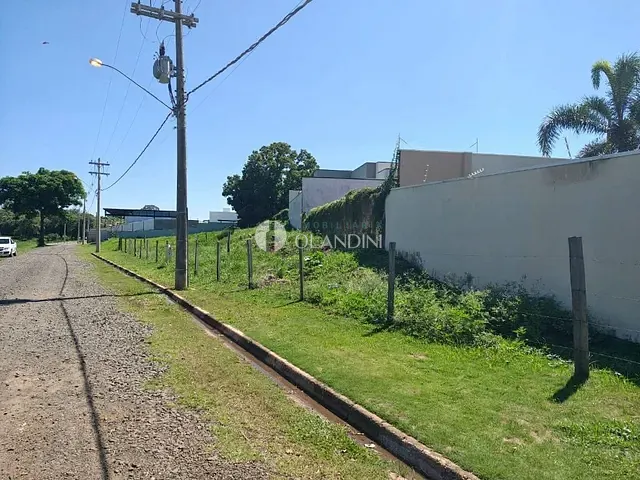 Terreno com 337m², à venda, no bairro Parque Industrial Itamaraty em Artur Nogueira