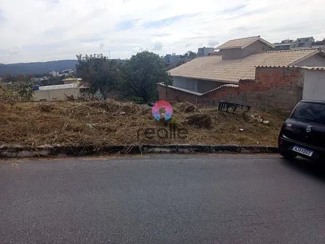 Terreno com 265m², à venda, no bairro Pérola Negra em Santa Luzia