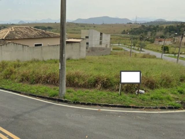 Terreno com 316m², à venda, no bairro Lagoa em Macaé