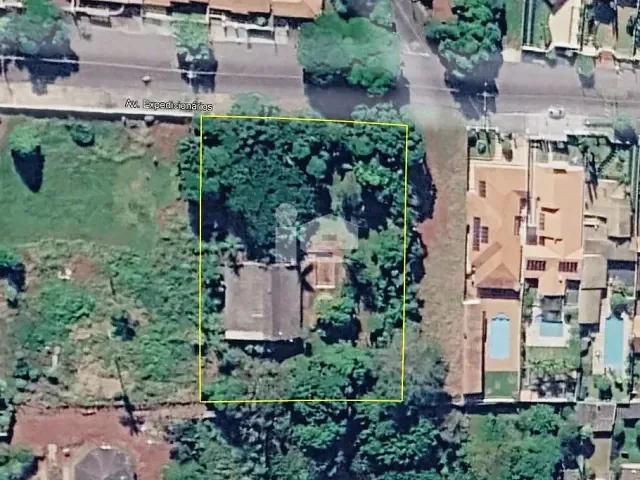 Terreno com 3000m², à venda, no bairro Centro em Rolândia