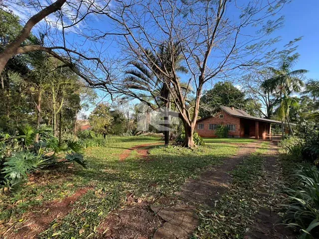 Terreno com 3000m², à venda, no bairro Centro em Rolândia