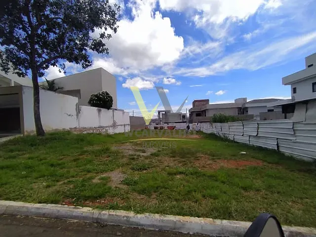 Terreno com 420m², à venda, no bairro Condomínio Residencial Belas Artes em Anápolis