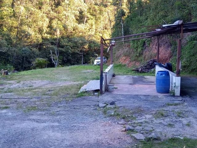 Terreno com 4000m², à venda, no bairro Bingen em Petrópolis