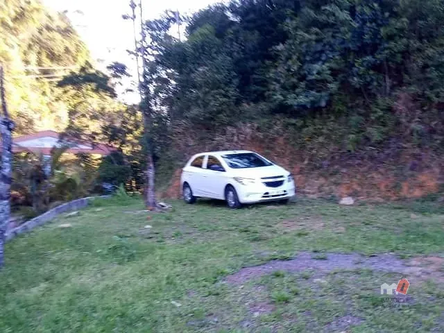 Terreno com 1060m², à venda, no bairro Bingen em Petrópolis