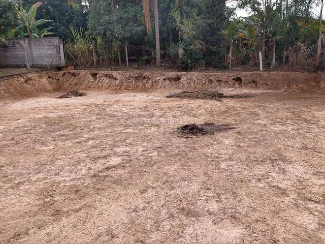 Chácara com 1000m², à venda, no bairro Recanto Emanuel em Artur Nogueira