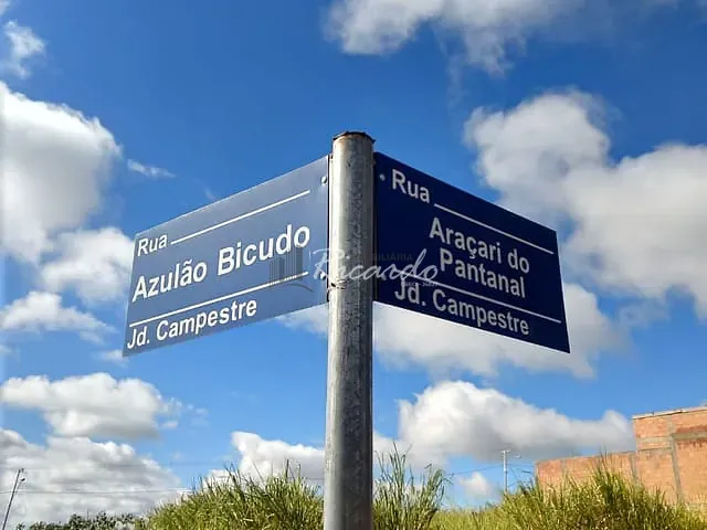 Terreno com 326m², à venda, no bairro Jardim Campestre em Arapongas