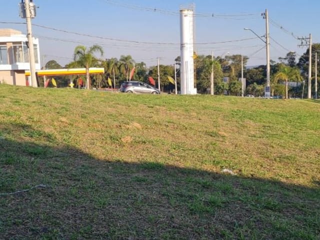 Terreno com 711m², à venda, no bairro Granja Viana em Cotia
