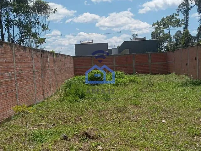 Terreno com 305m², à venda, no bairro Balneário Recanto do Sol em Caraguatatuba