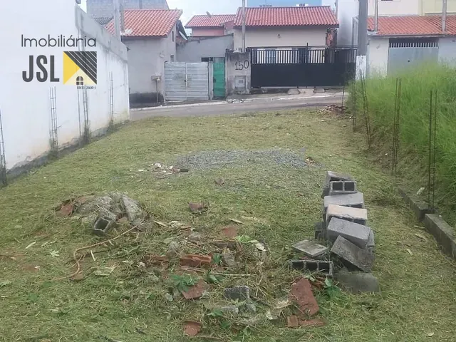 Terreno com 218m², à venda, no bairro Jardim Panorama em Caçapava