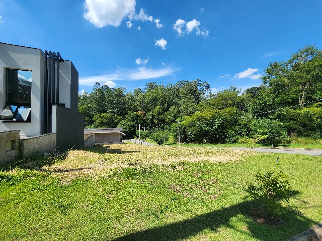 Terreno com 330m², à venda, no bairro Jardim 21 de Março em Louveira