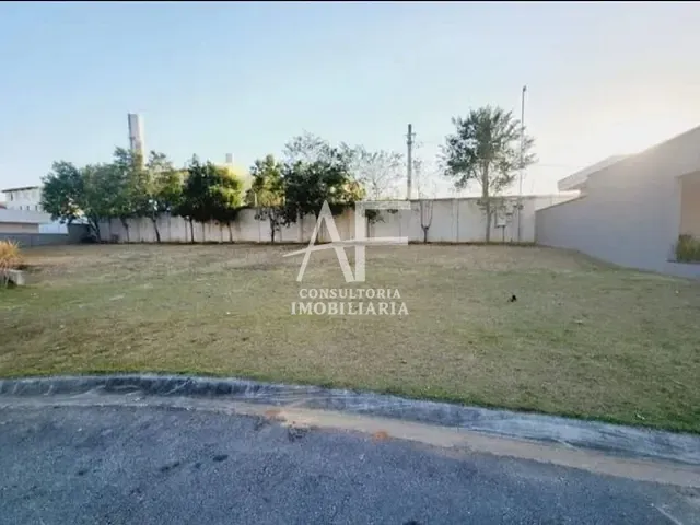 Terreno com 649m², à venda, no bairro Jardim Santa Teresa em Taubaté