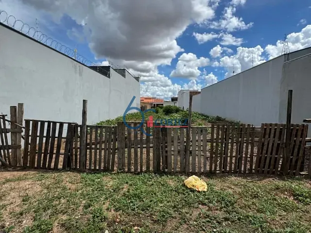 Terreno com 300m², à venda, no bairro Jardim Floridiana em Rio Claro