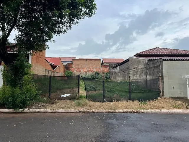 Terreno com 250m², à venda, no bairro Residencial dos Imigrantes em Holambra