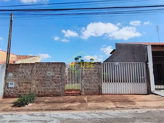 Terreno com 235m², à venda, no bairro Jardim Residencial Portal do Sol em Votuporanga