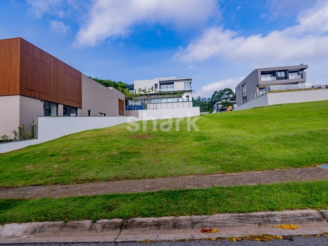 Terreno com 502m², à venda, no bairro Tamboré em Santana de Parnaíba
