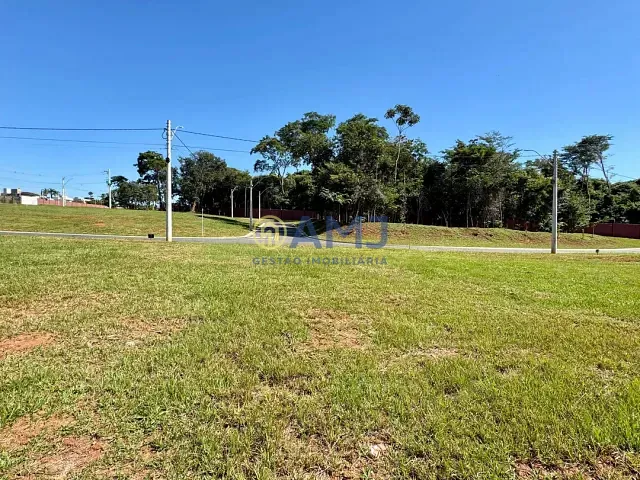 Terreno com 391m², à venda, no bairro Jardins Amsterdã em Goiânia