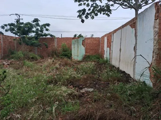 Terreno com 300m², à venda, no bairro Travessão em Campos dos Goytacazes