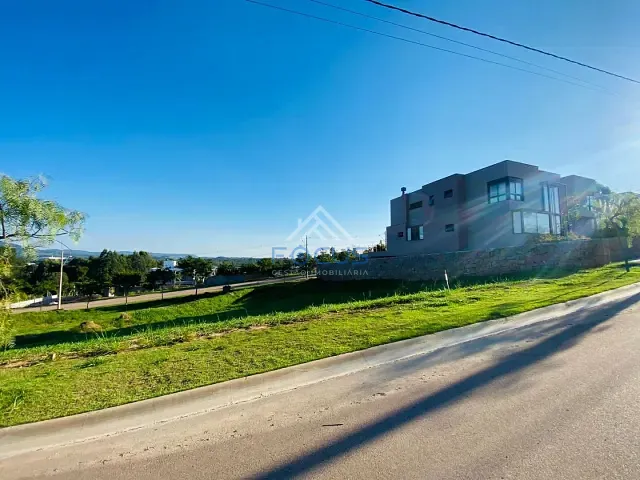 Terreno com 800m², à venda, no bairro Nova Era em Itupeva