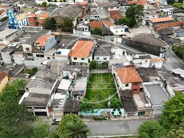 Terreno com 320m², à venda, no bairro Vila Quintana em São Paulo