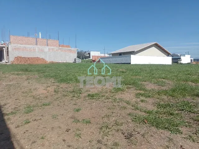 Terreno com 250m², à venda, no bairro Terras de Benvira em Tremembé