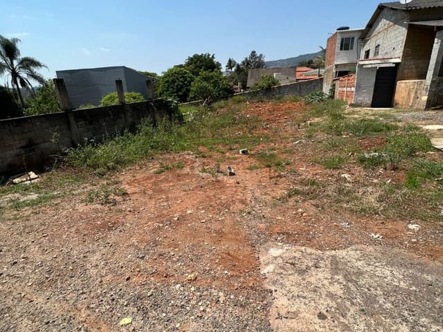 Terreno com 261m², à venda, no bairro Ponte Nova em Extrema