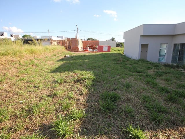 Terreno com 180m², à venda, no bairro Colinas do Alegre em São João da Boa Vista