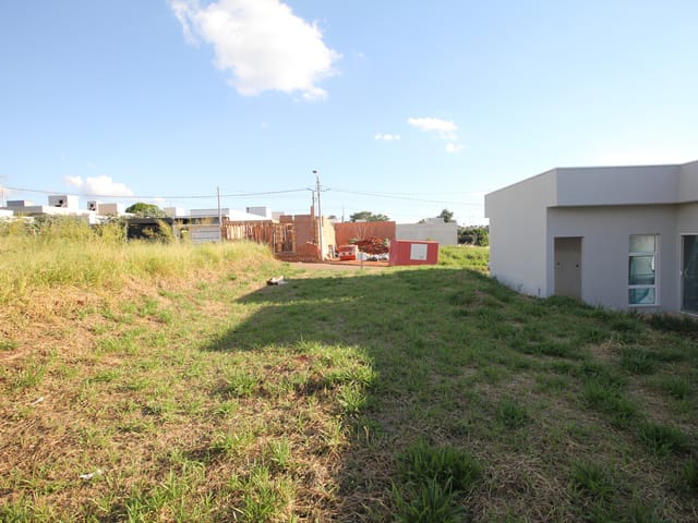 Terreno com 180m², à venda, no bairro Colinas do Alegre em São João da Boa Vista