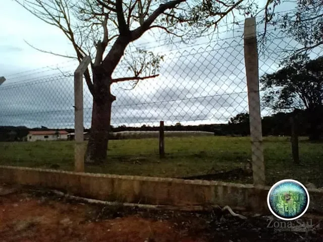 Terreno com 1000m², à venda, no bairro Perímetro Urbano em Sarapuí