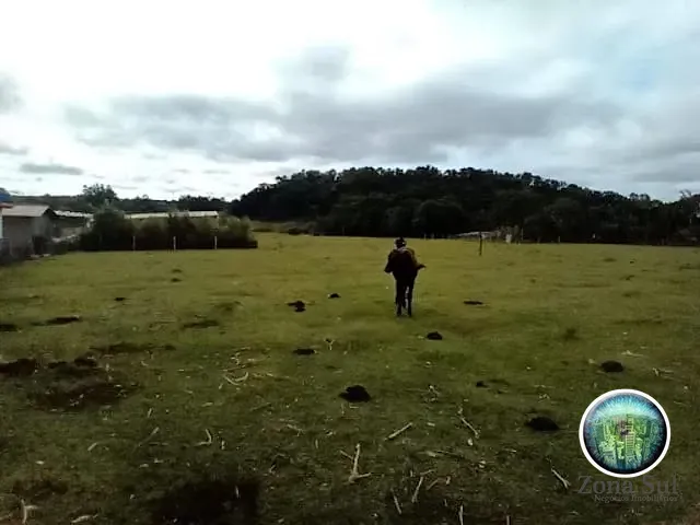Terreno com 1000m², à venda, no bairro Perímetro Urbano em Sarapuí