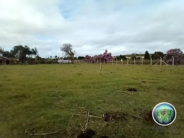 Terreno com 1000m², à venda, no bairro Perímetro Urbano em Sarapuí