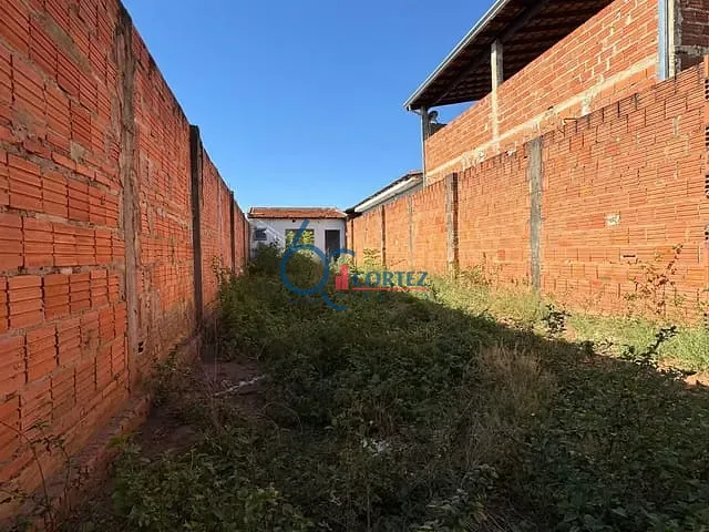 Terreno com 125m², à venda, no bairro Jardim Novo II em Rio Claro
