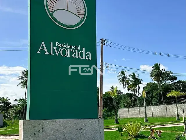 Terreno com 330m², à venda, no bairro Cajazeiras de Abrantes (Abrantes) em Camaçari