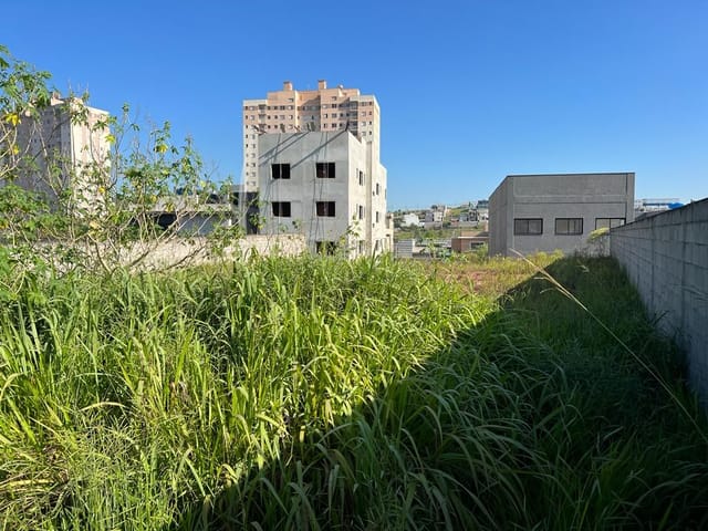 Terreno com 750m², à venda, no bairro Portais (Polvilho) em Cajamar