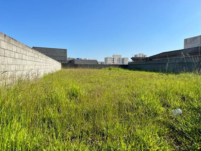 Terreno com 750m², à venda, no bairro Portais (Polvilho) em Cajamar