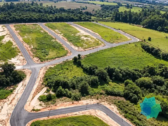 Terreno com 400m², à venda, no bairro Distrito Industrial do Lageado em Salto