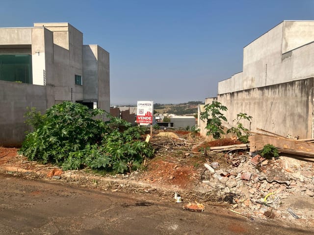Foto do Terreno - Terreno à venda na Rua Marquesa de Santos em Apucarana, PR - J.Mareze Imóveis LTDA | J. Mareze Imóveis Ltda