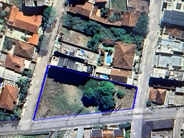 Terreno com 2800m², à venda, no bairro Centro em Sete Lagoas