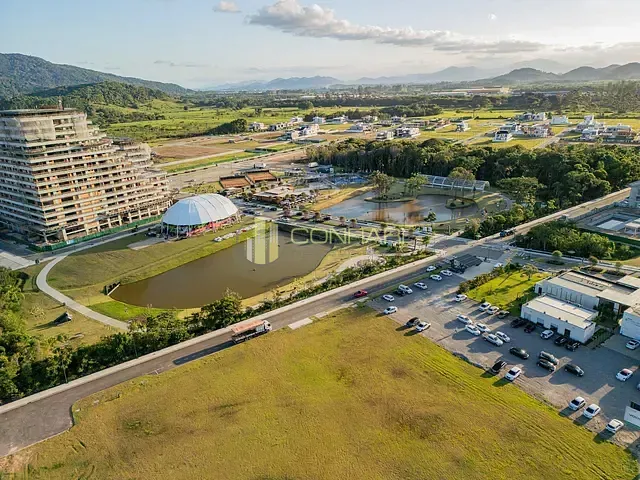 Terreno com 401m², à venda, no bairro Jardim Dourado em Porto Belo