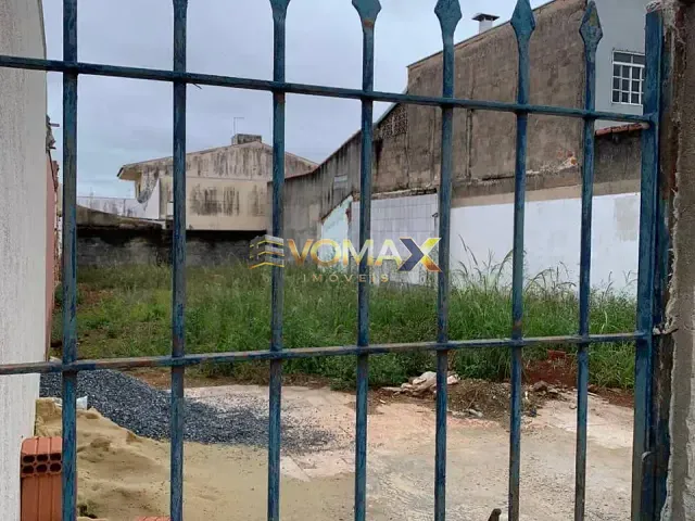 Terreno com 333m², à venda, no bairro Centro em Itapetininga
