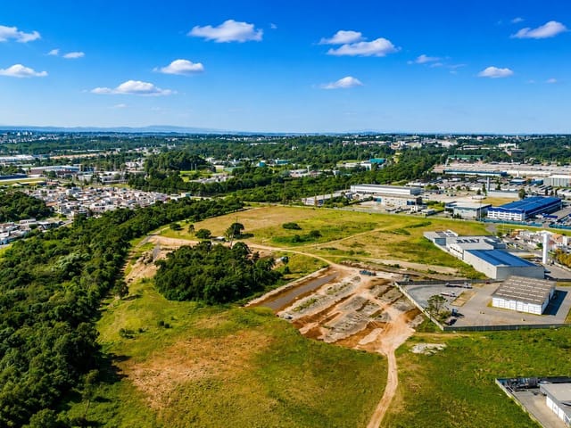 Terreno com 15000m², à venda, no bairro Cidade Industrial em Curitiba