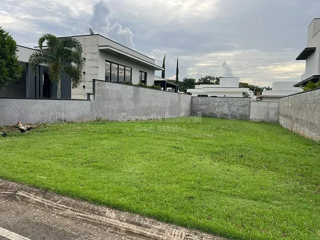 Terreno com 361m², à venda, no bairro Condomínio Flor D'Aldeia em Holambra