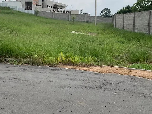 Terreno com 233m², à venda, no bairro Bosque da Imperatriz em Pindamonhangaba
