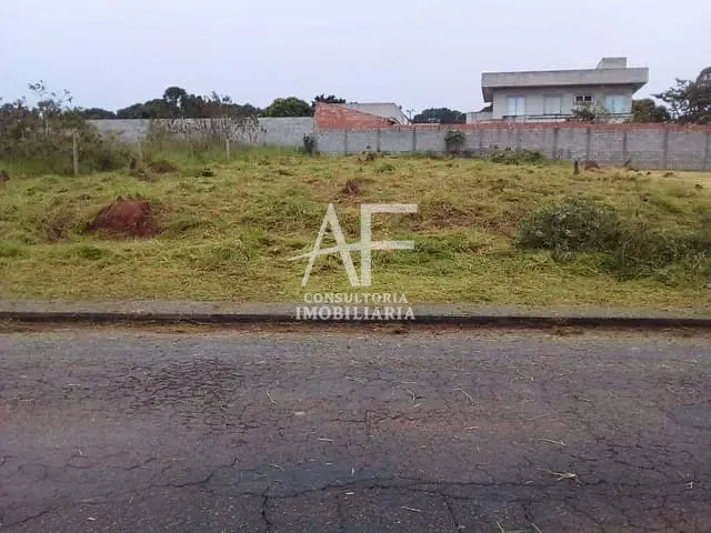 Terreno com 800m², à venda, no bairro Parque Residencial Helvetia em Taubaté