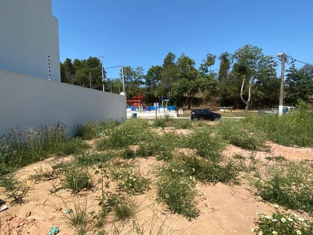 Terreno com 200m², à venda, no bairro Glória em Macaé