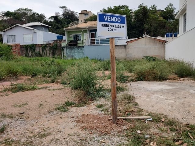 Terreno com 200m², à venda, no bairro Glória em Macaé